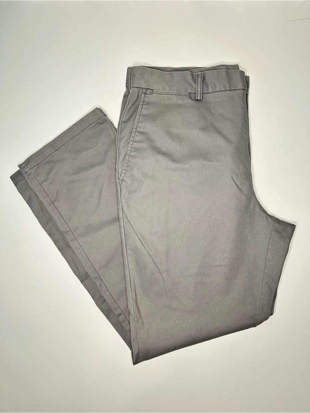Old Navy Men's Ultimate Straight Pants 36x30